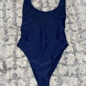 one piece swim suit
